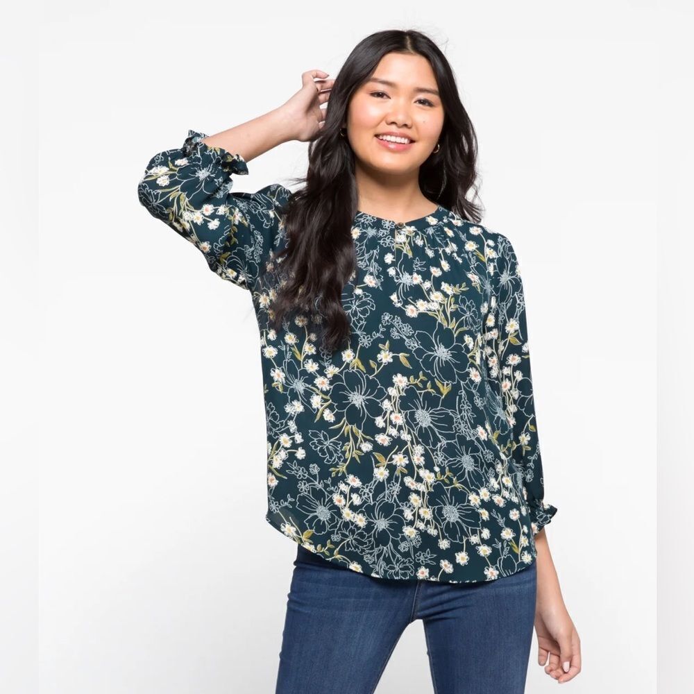 Papermoon Grace Ruffle Sleeve Blouse
Teal Green MP STITCH FIX NWT‎